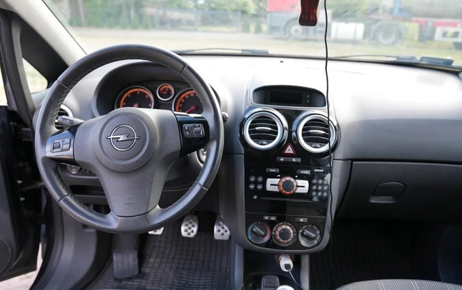 Opel Corsa cena 15498 przebieg: 205500, rok produkcji 2012 z Konin małe 277